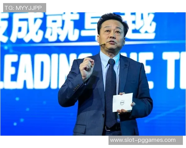 杨伟谈英雄联盟职业生涯回顾与未来展望的深度专访